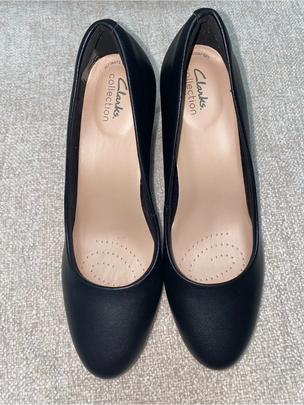 Clarks Ambyr Joy Black Leather Comfort Pumps - Size 9.5 Wide